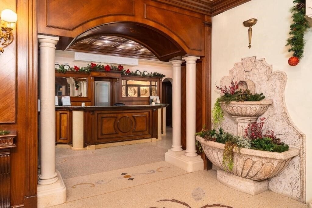 Картинка Hotel Festa Winter Palace 5*
