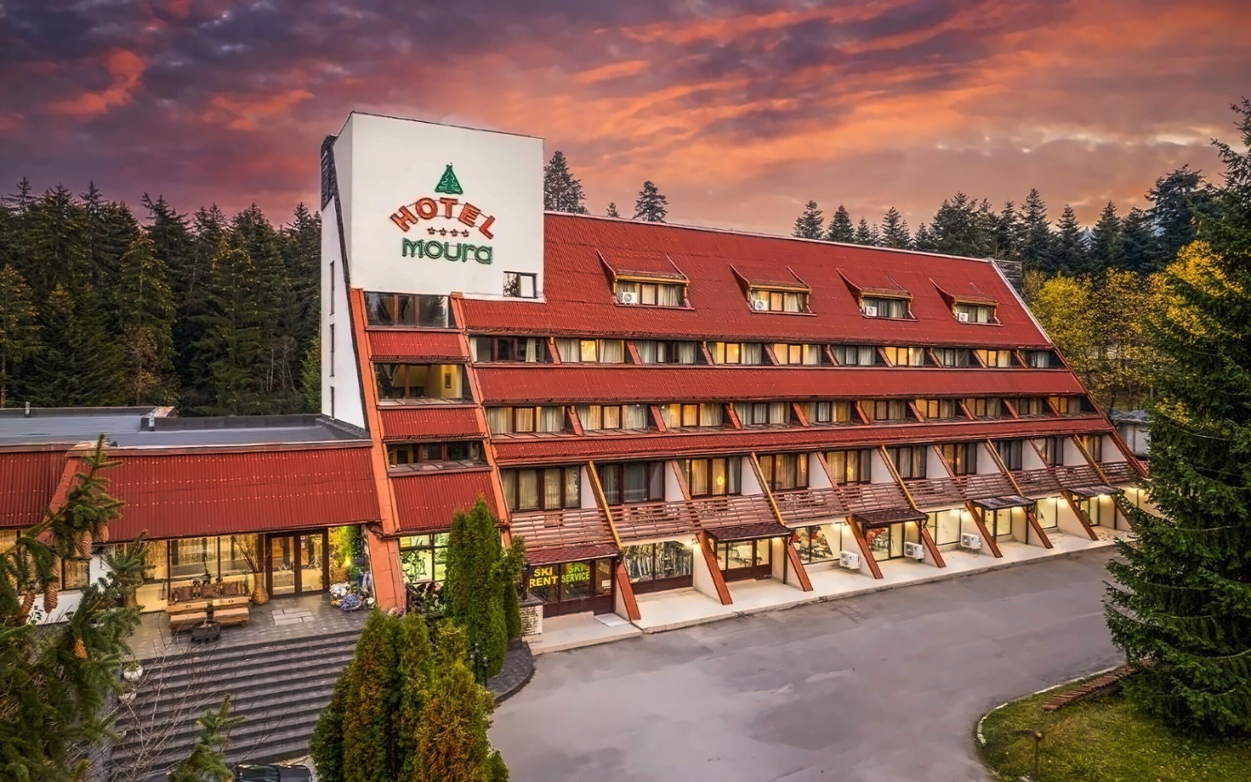 Отель Hotel Moura 3*
