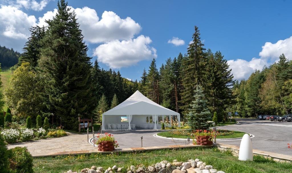 Yastrebets SPA 4* фотосуреті