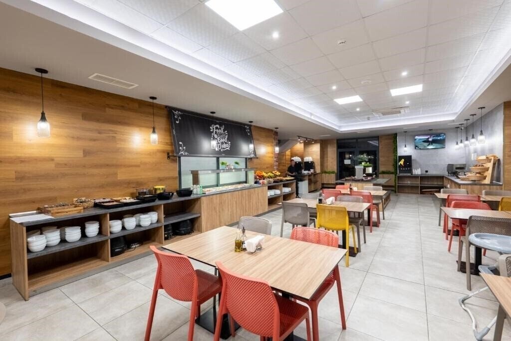 Картинка Hotel Avenue Burgas 3*