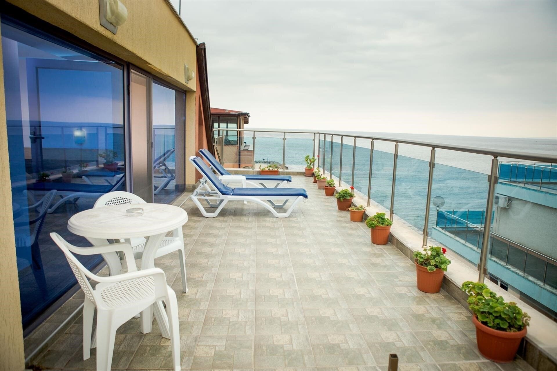 Bijou 3* фотосуреті