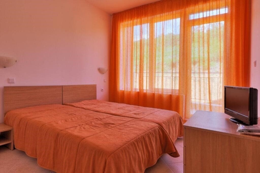 Sunset Holiday Complex 3* суреті