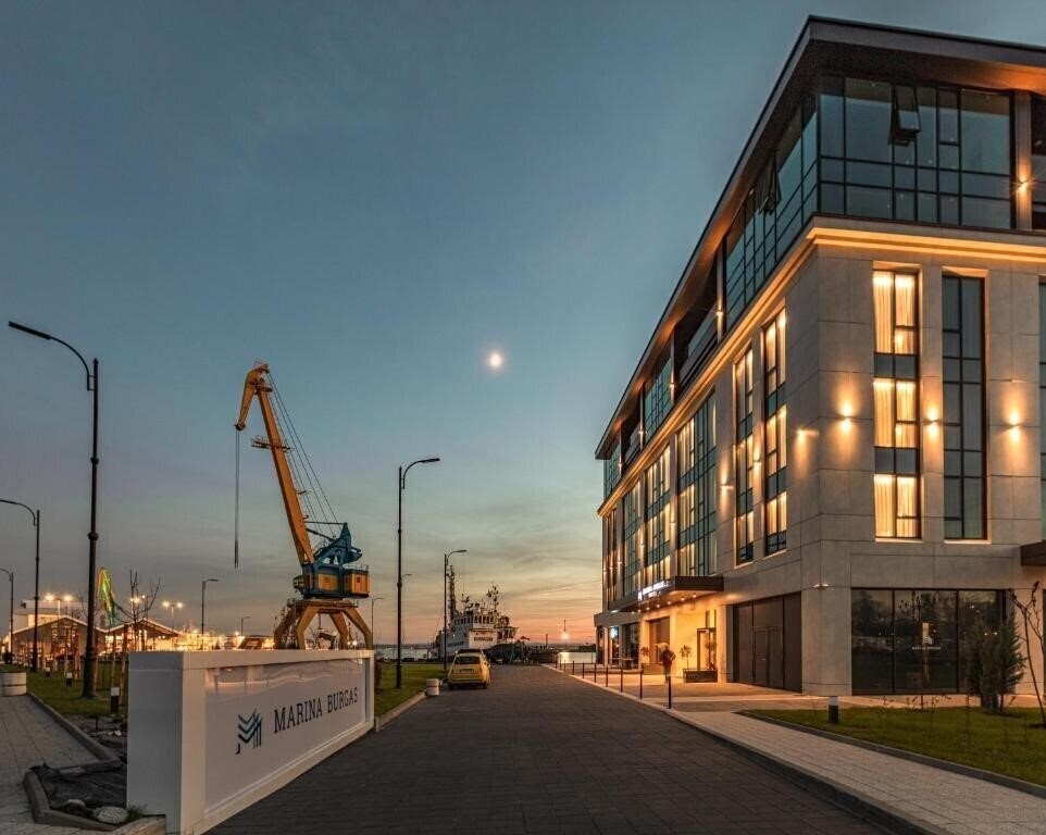 Изображение Das Marina Burgas 3*