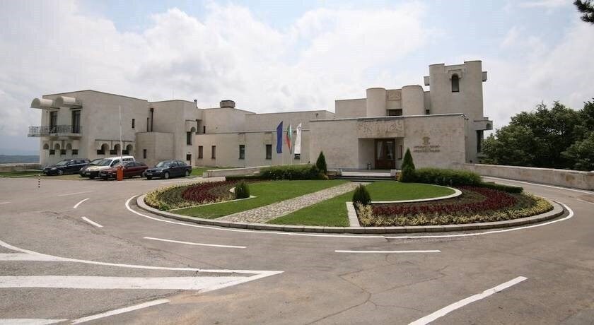Отель Hotel Arbanassi Palace 5*