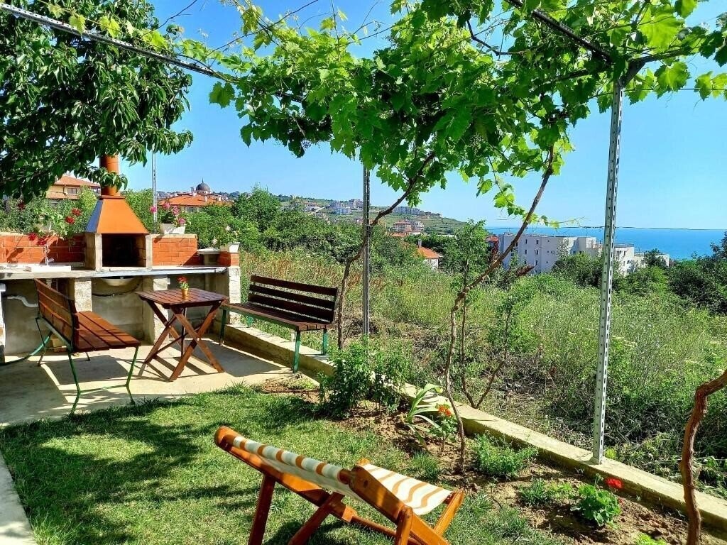 Amore Family Hotel 1* суреті