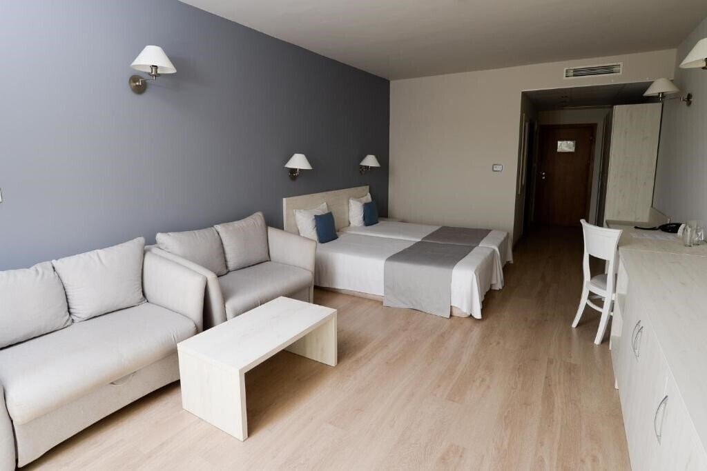 Bella Vista Beach Club 4* суреті