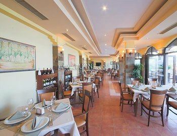 St. Nicholas Complex 4* қонақ үйі