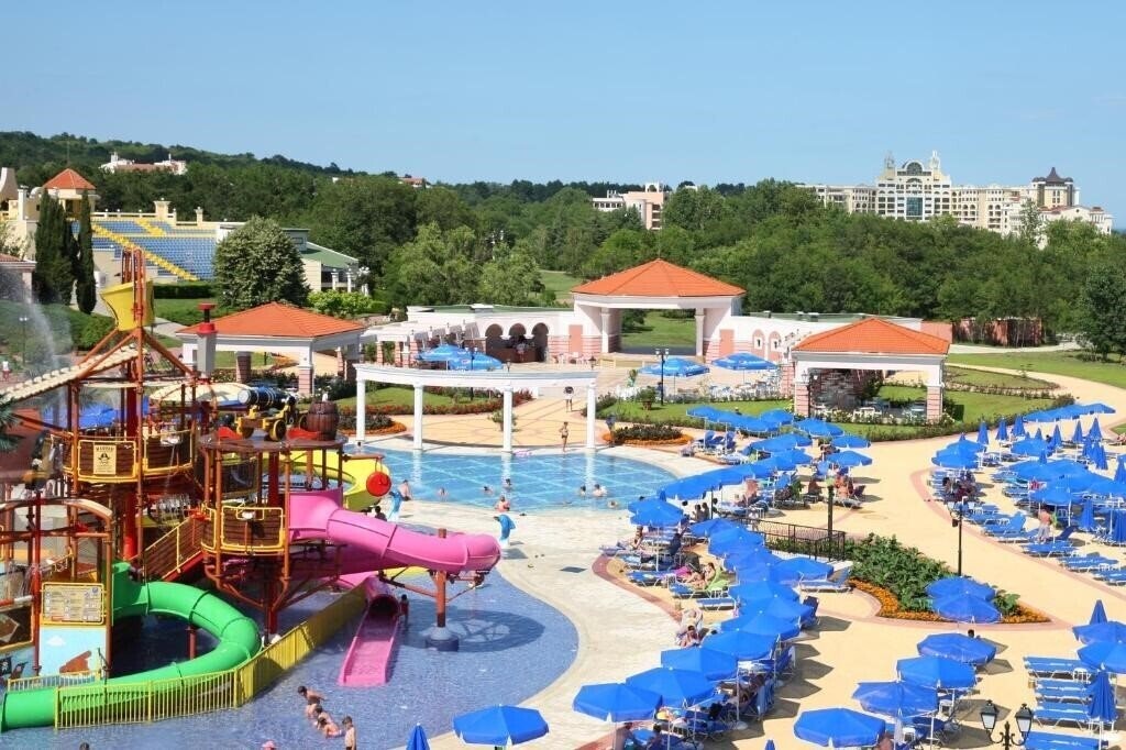 Изображение Holiday Village 4*