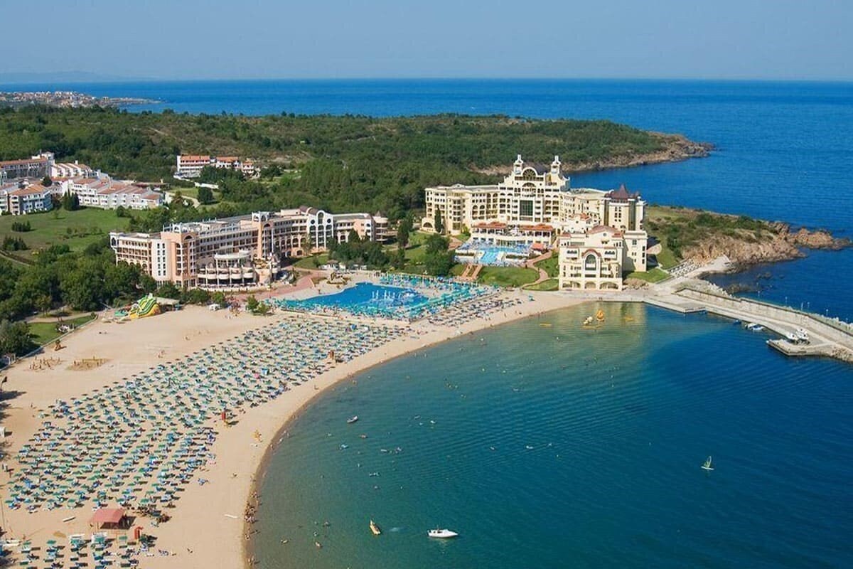 Belleville 4* қонақ үйі