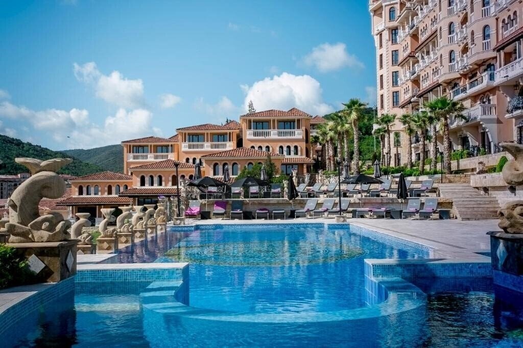 Отель Villas Elenite Premium 3*
