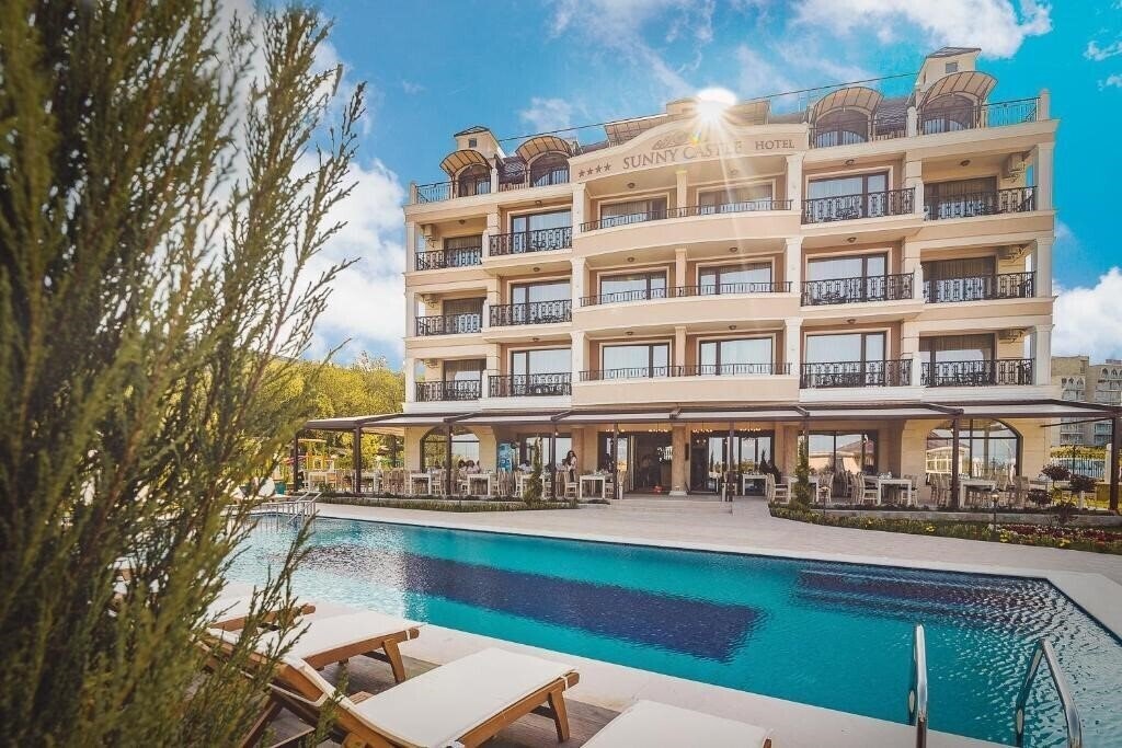 SUNNY CASTLE 4* фотосуреті