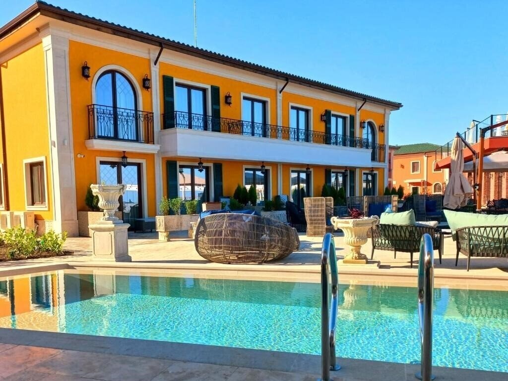 Отель Therma Eco 5*