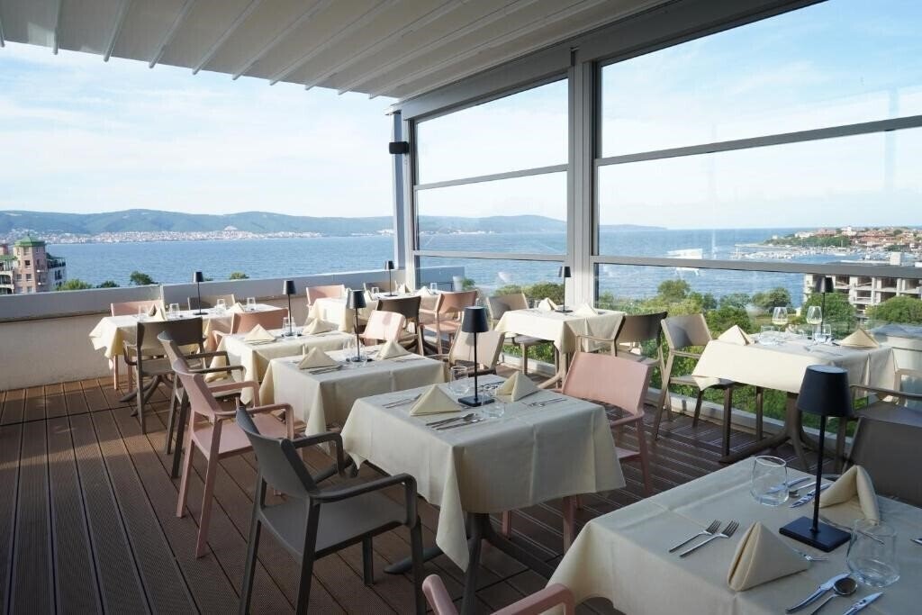 Sol Marina Palace 4* суреті