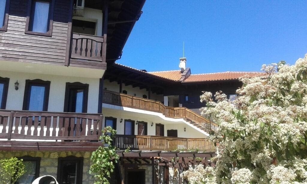 Изображение Chorbadji Petkovi Hanove 3*