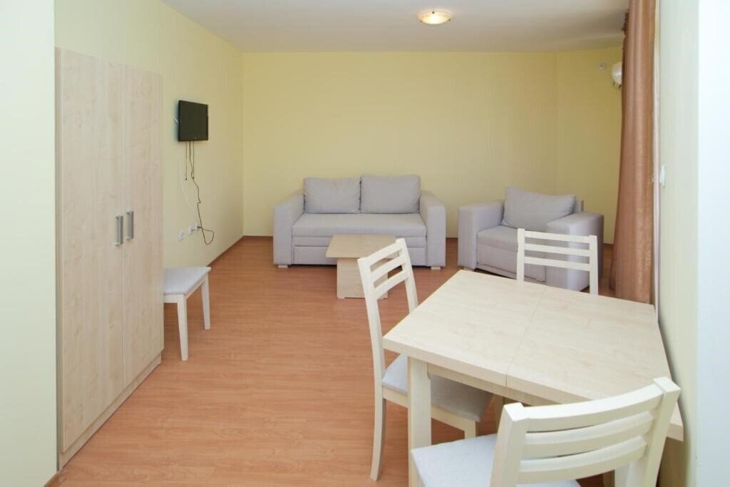 Anixy 3* суреті