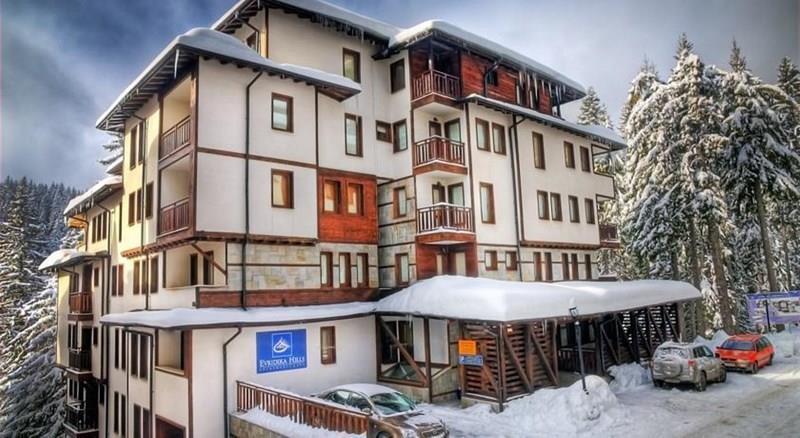 Family Apartments Green Life 4* қонақ үйі