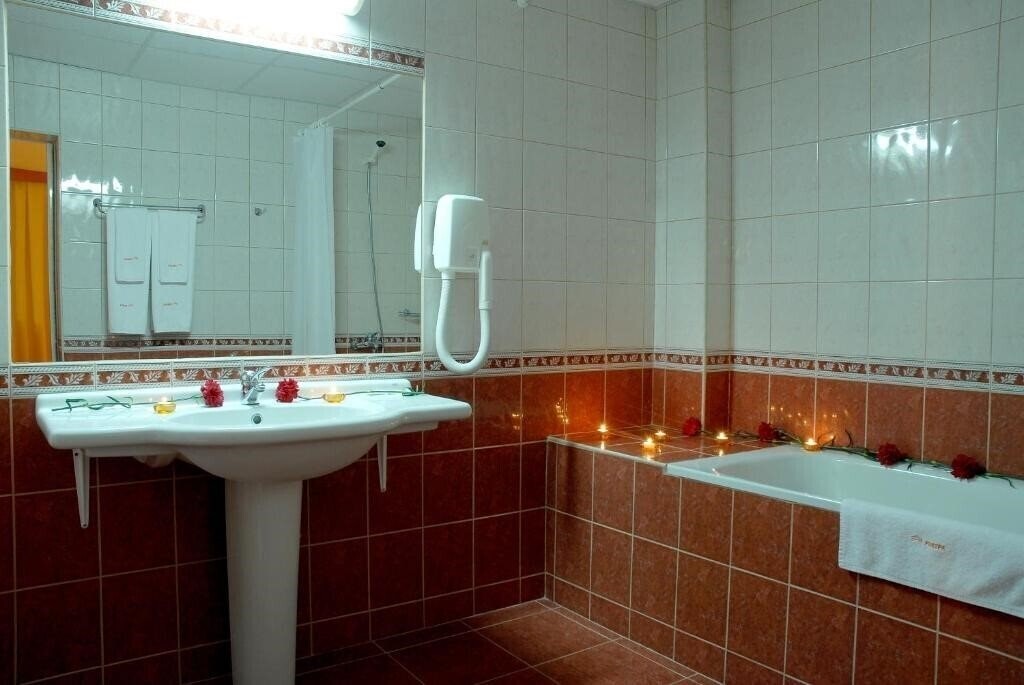 Hotel Prespa 3* фотосуреті