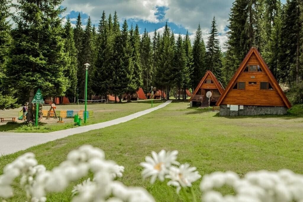 Complex Malina Pamporovo (ex. Malina Holiday Village, Malina Villas) 3* суреті