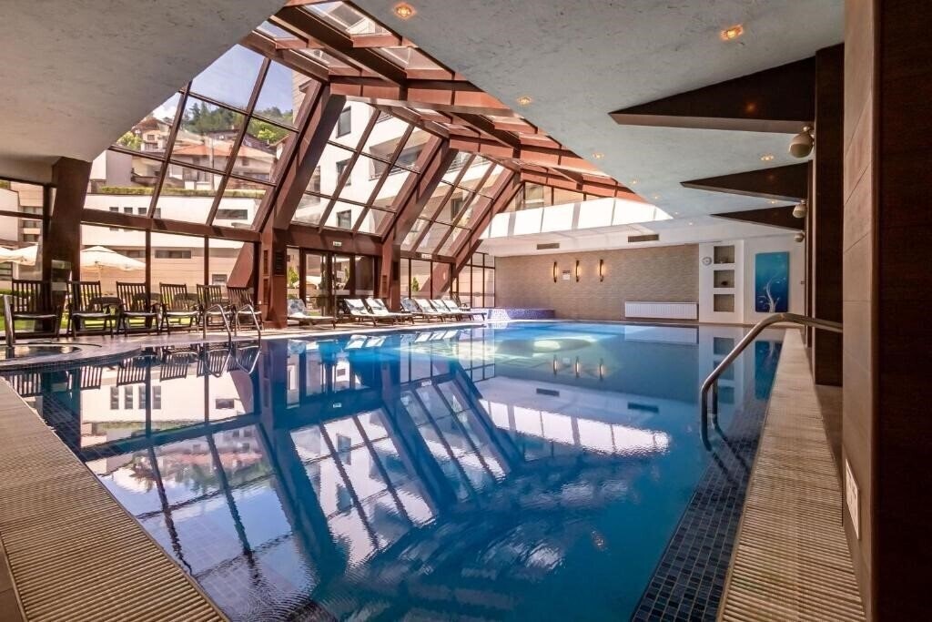 Persenk 5* суреті
