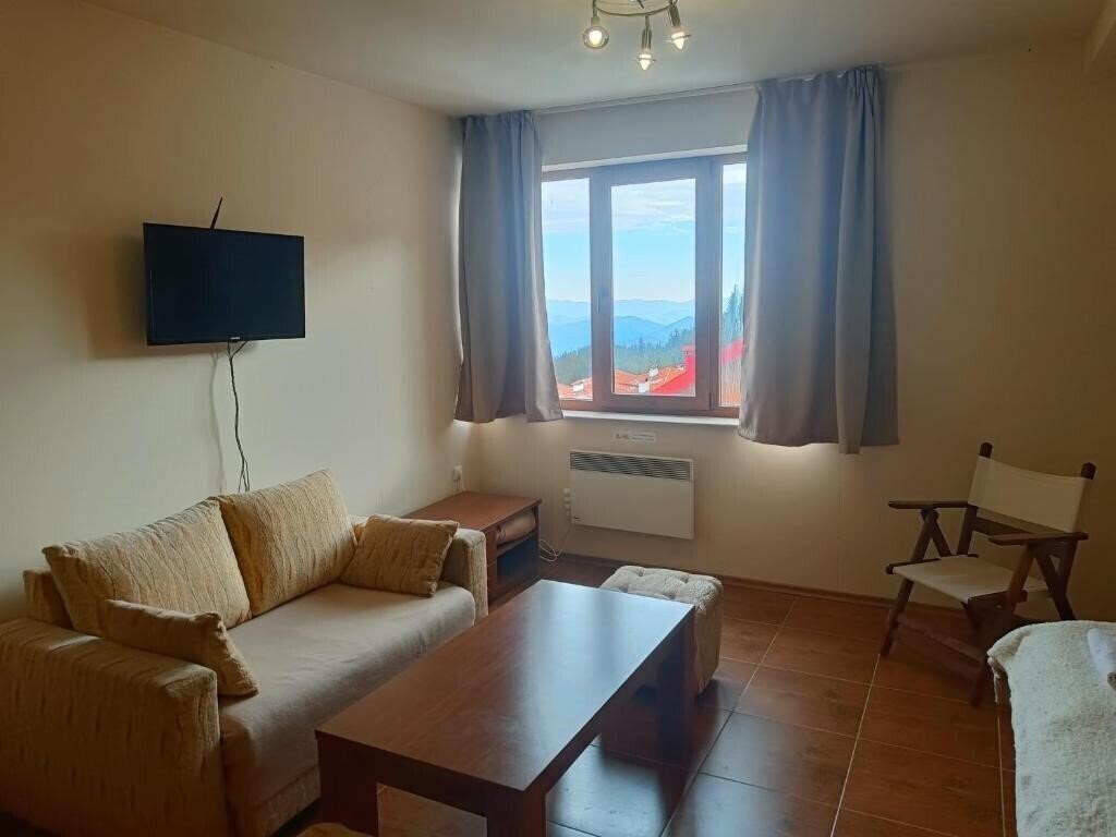 Отель Lucky Pamporovo & Spa 4*