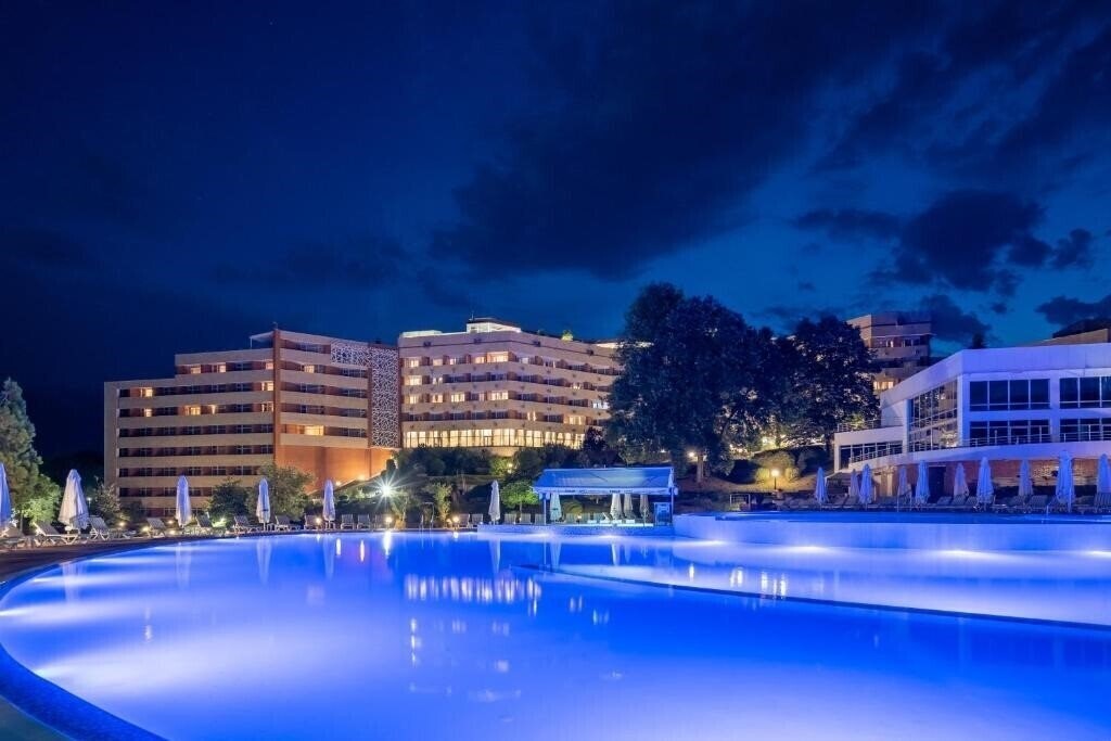 Отель Hisar SPA Hotel 4*