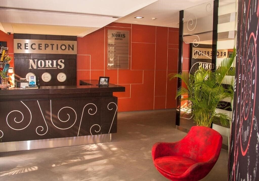 Фото Hotel Noris 3*
