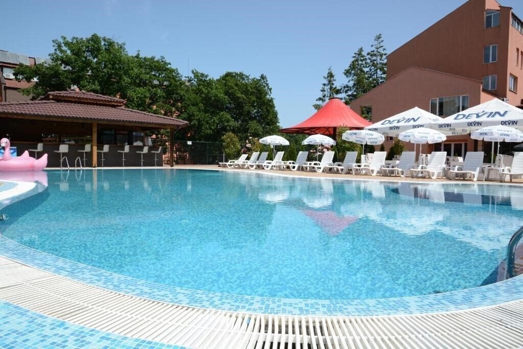 Фотография Neva 3*