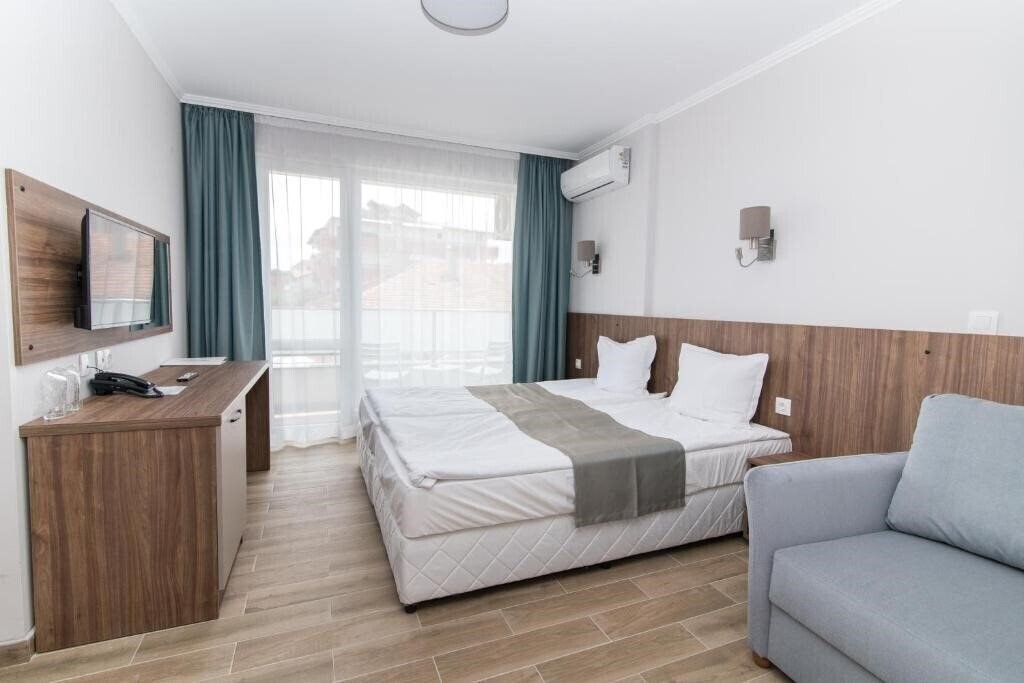 Картинка Cinema 3*