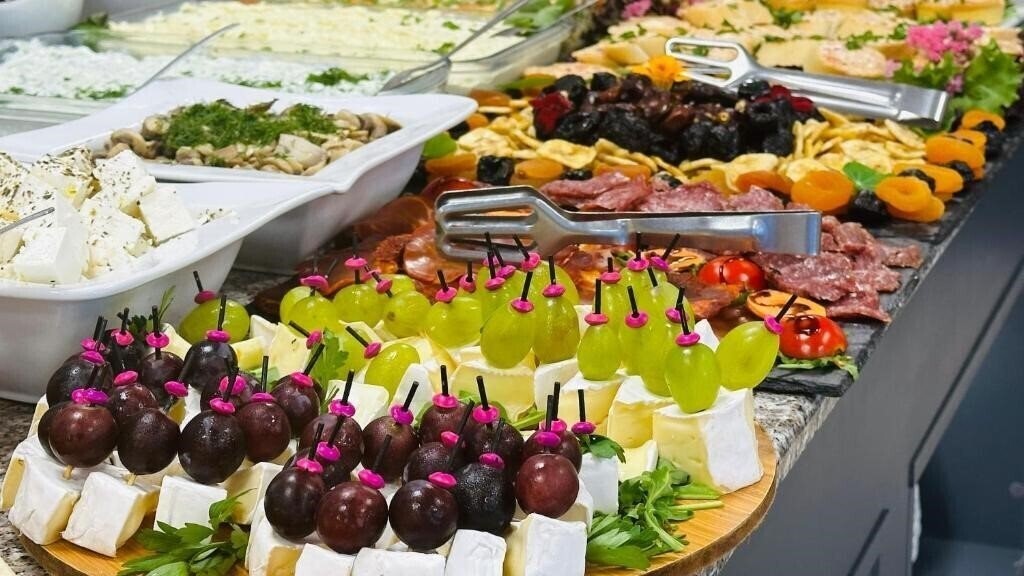 Queen Nelly 4* суреті