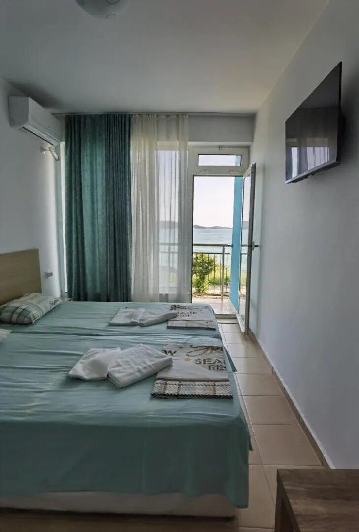 Фотография Hotel Ropotamo 3*