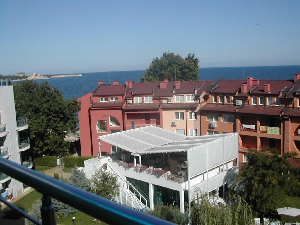 Картинка Oasis 3*