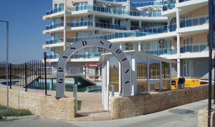 Отель Grand Sirena 3*
