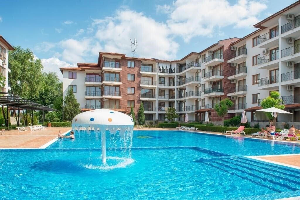Отель Apolon 7 Aparthotel 3*