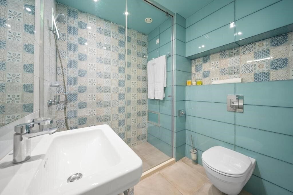 Отель HVD Nympha Hotel 4*