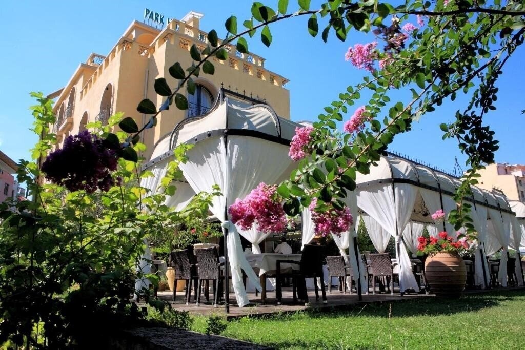 Фото Park Hotel Sandanski 3*