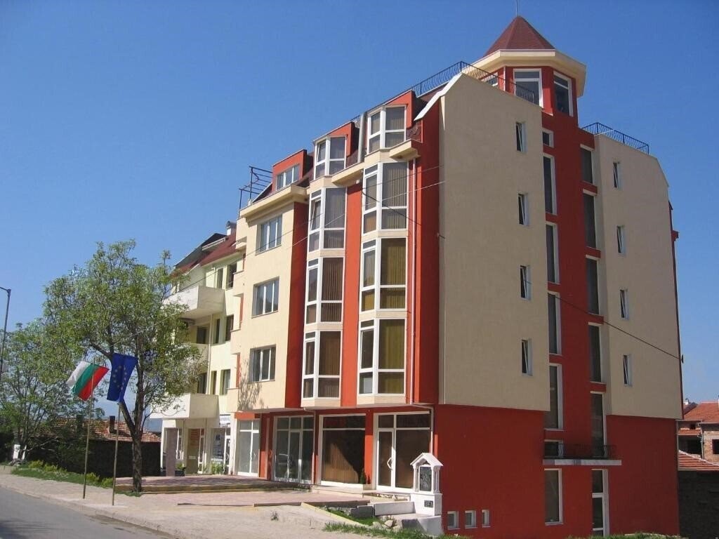 Hotel Deva отель без категории қонақ үйі