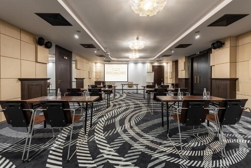 Картинка Hotel Vega Sofia 4*