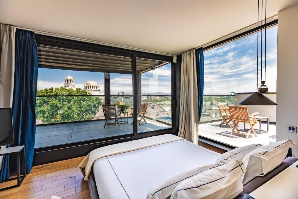 Отель Sense Sofia 5*