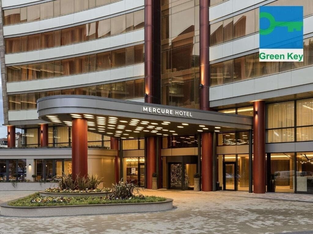 Отель Mercure Sofia City 4*