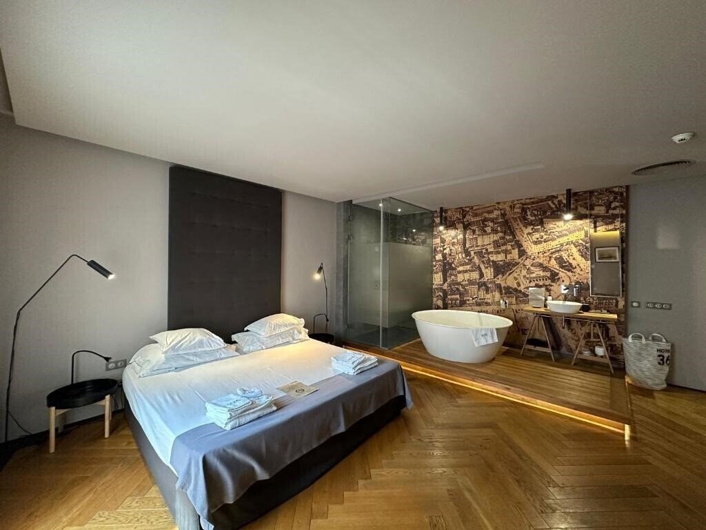 Картинка Hotel 36 3*
