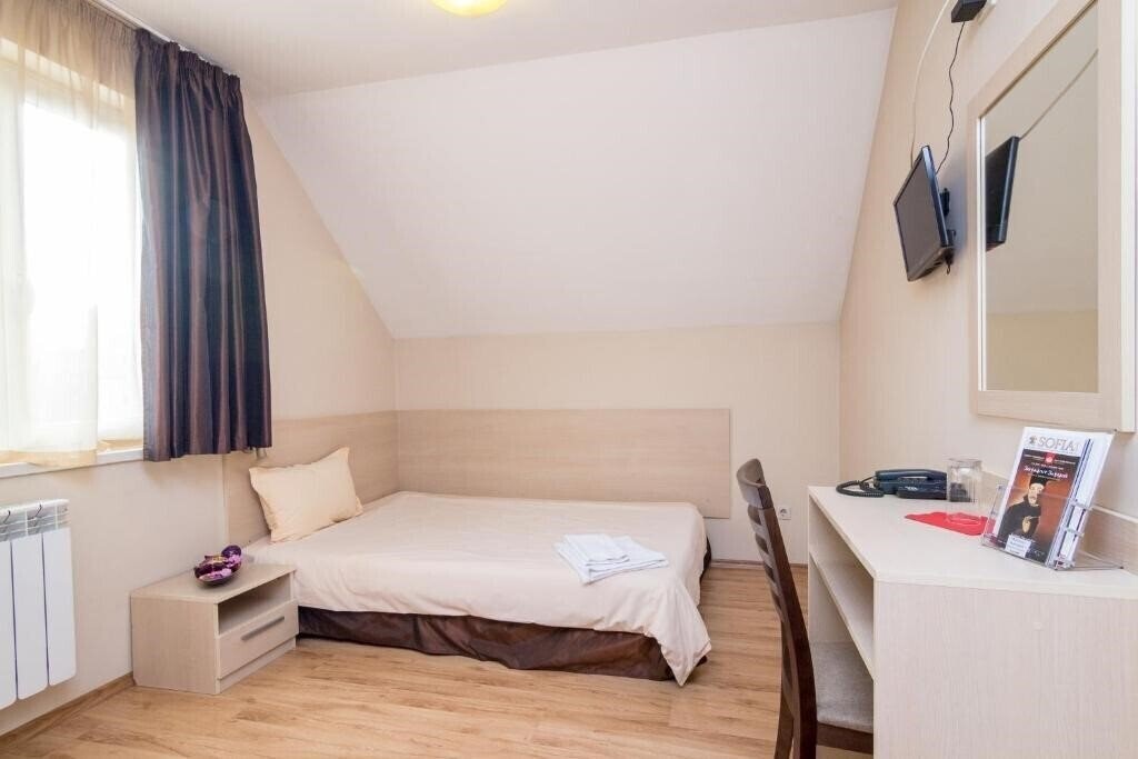 Madrid Hotel 4* суреті