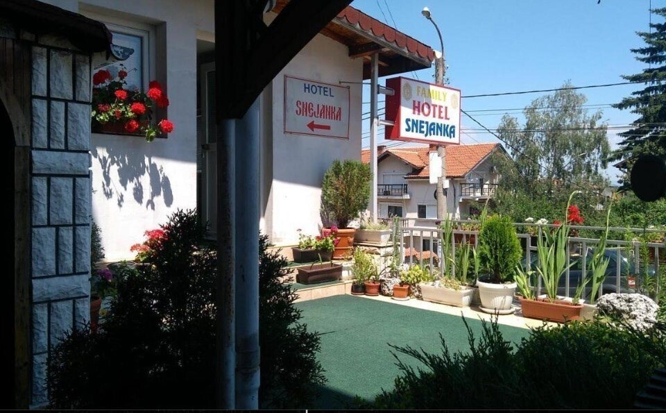 Отель Snejanka Family Hotel 3*