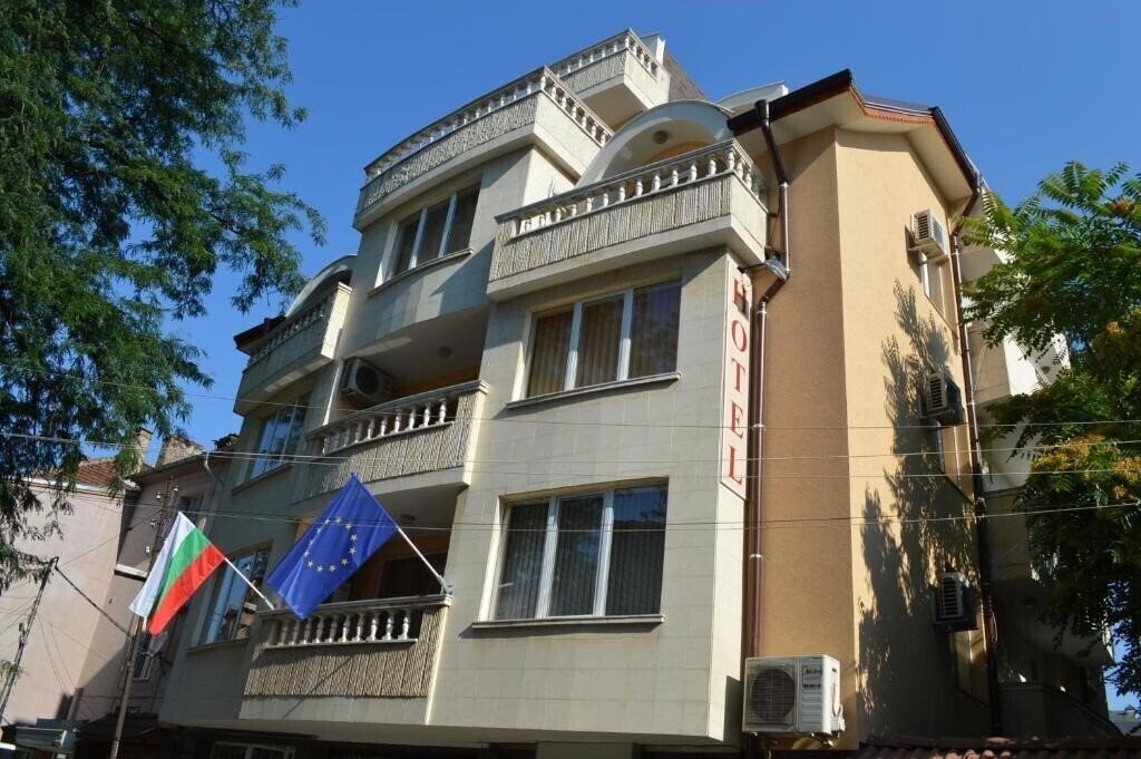 Фото Hotel Bon Bon 3*