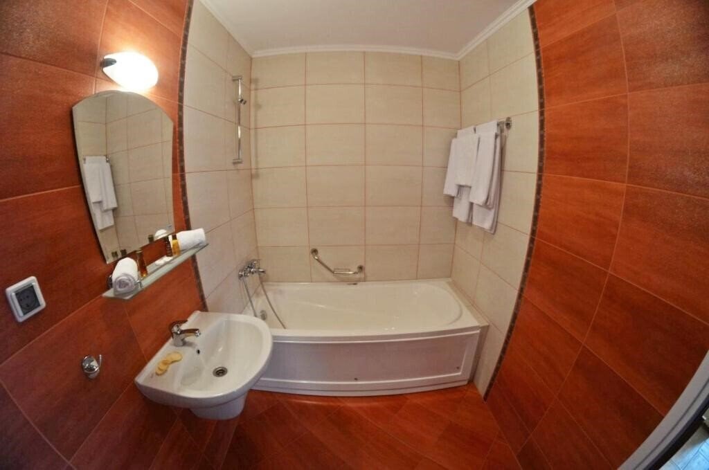 Картинка Central West Hotel 3*