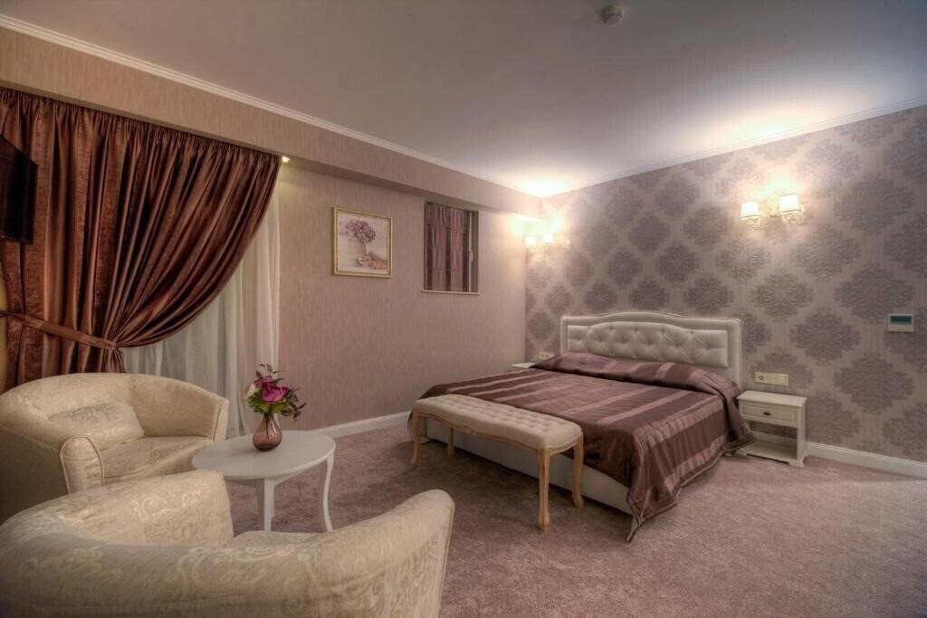 Изображение Family Hotel Agoncev 3*