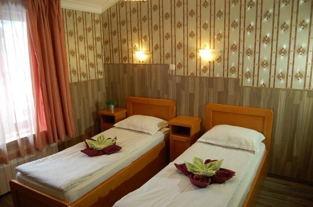 Фото Kniaz Boris Hotel 2*