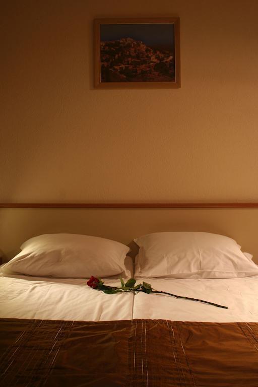 Картинка Brod 3*