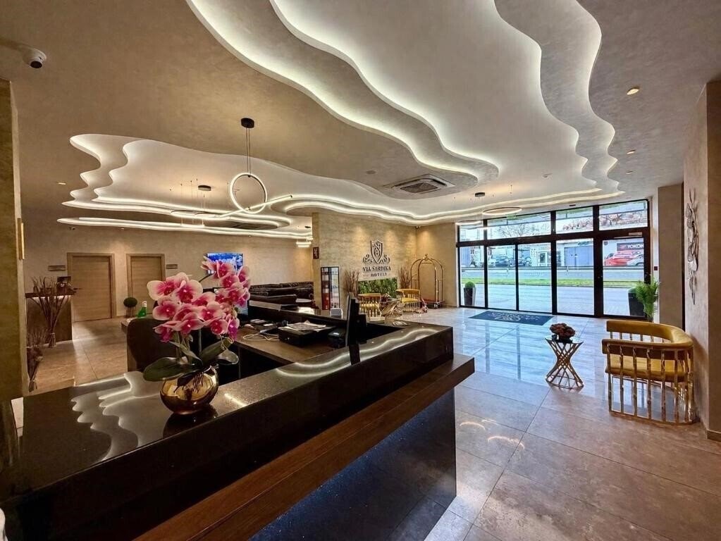 Отель Hotel Via Serdika 3*