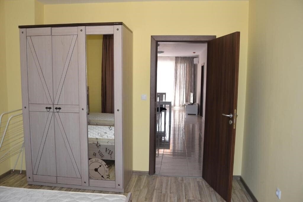 Admiral Plaza Apartments 3* қонақ үйі