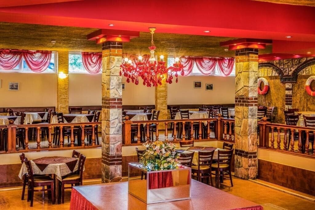 Amaris Hotel 3* суреті